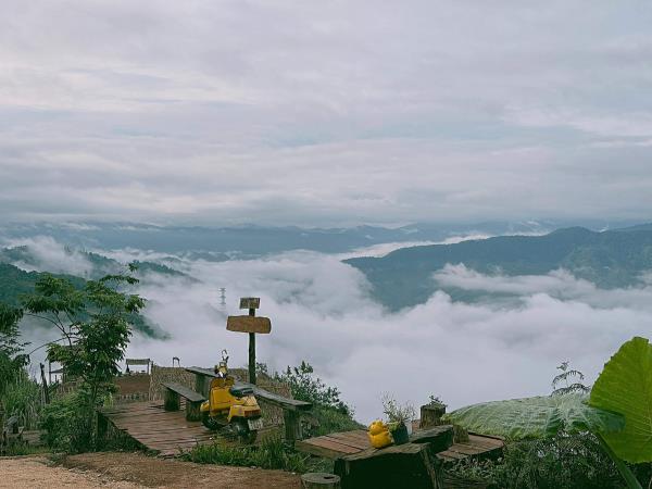 Top quán Cafe view săn mây siêu đẹp tại Măng Đen