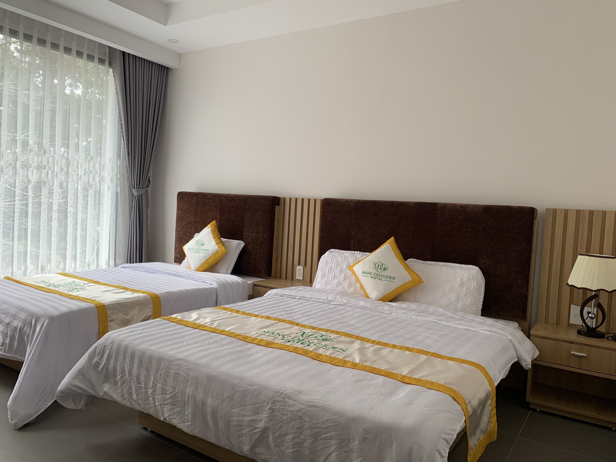 QUAD bed room